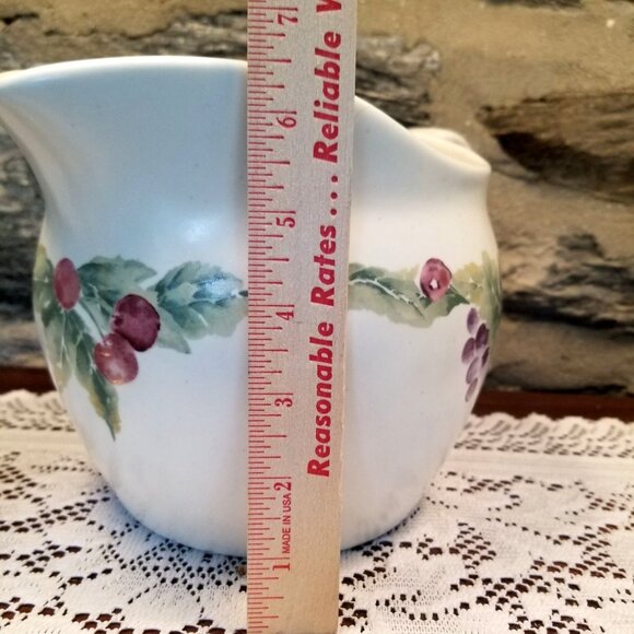 Pfaltzgraff Jamberry Large Ceramic Pitcher Jug 2 Quart Microwave and Oven Safe - Picture 6 of 7